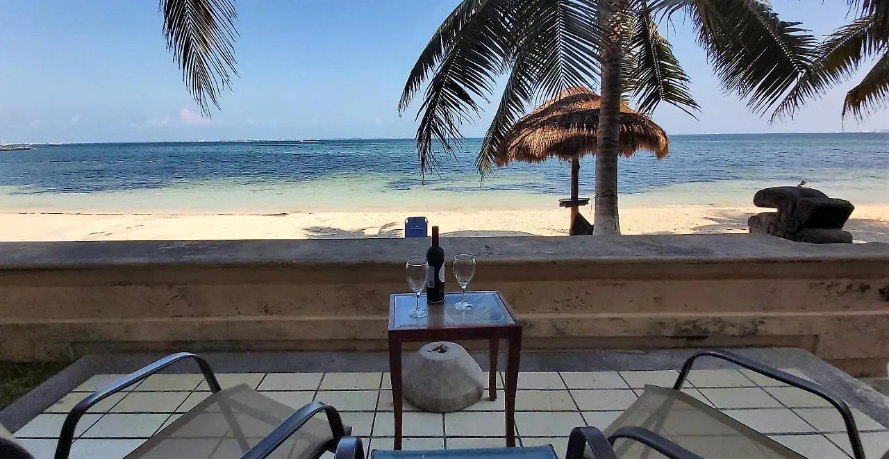From Bed To Sand In Just 10 Steps Cancun Apartment